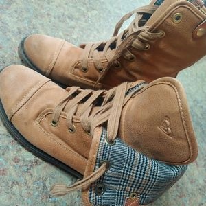 Roxy size 10 boots